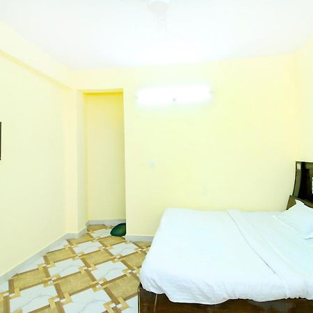 Spot On 37977 Parth Home Stay 무소리에 외부 사진